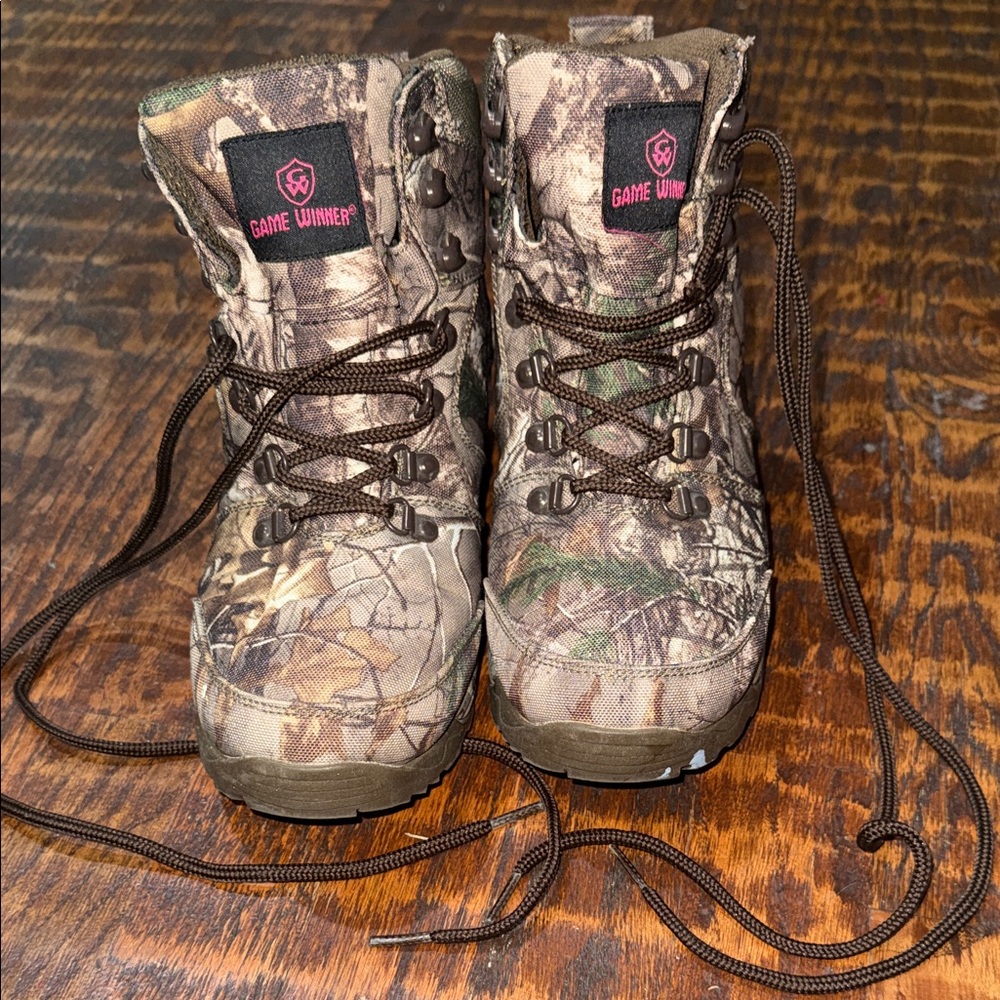 Game Winner Women's Camouflage Lace Up Boots